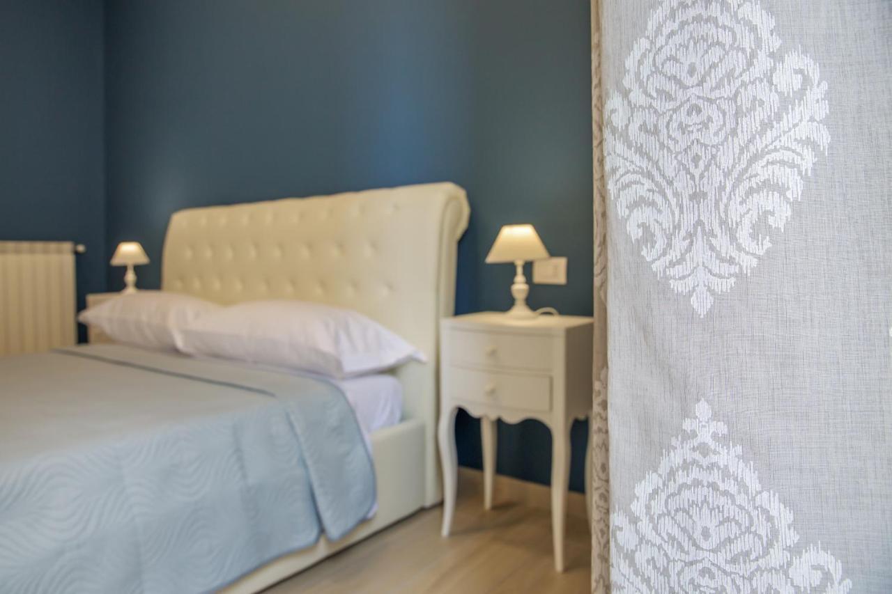 Gleda Rooms Deluxe Pompei Luaran gambar