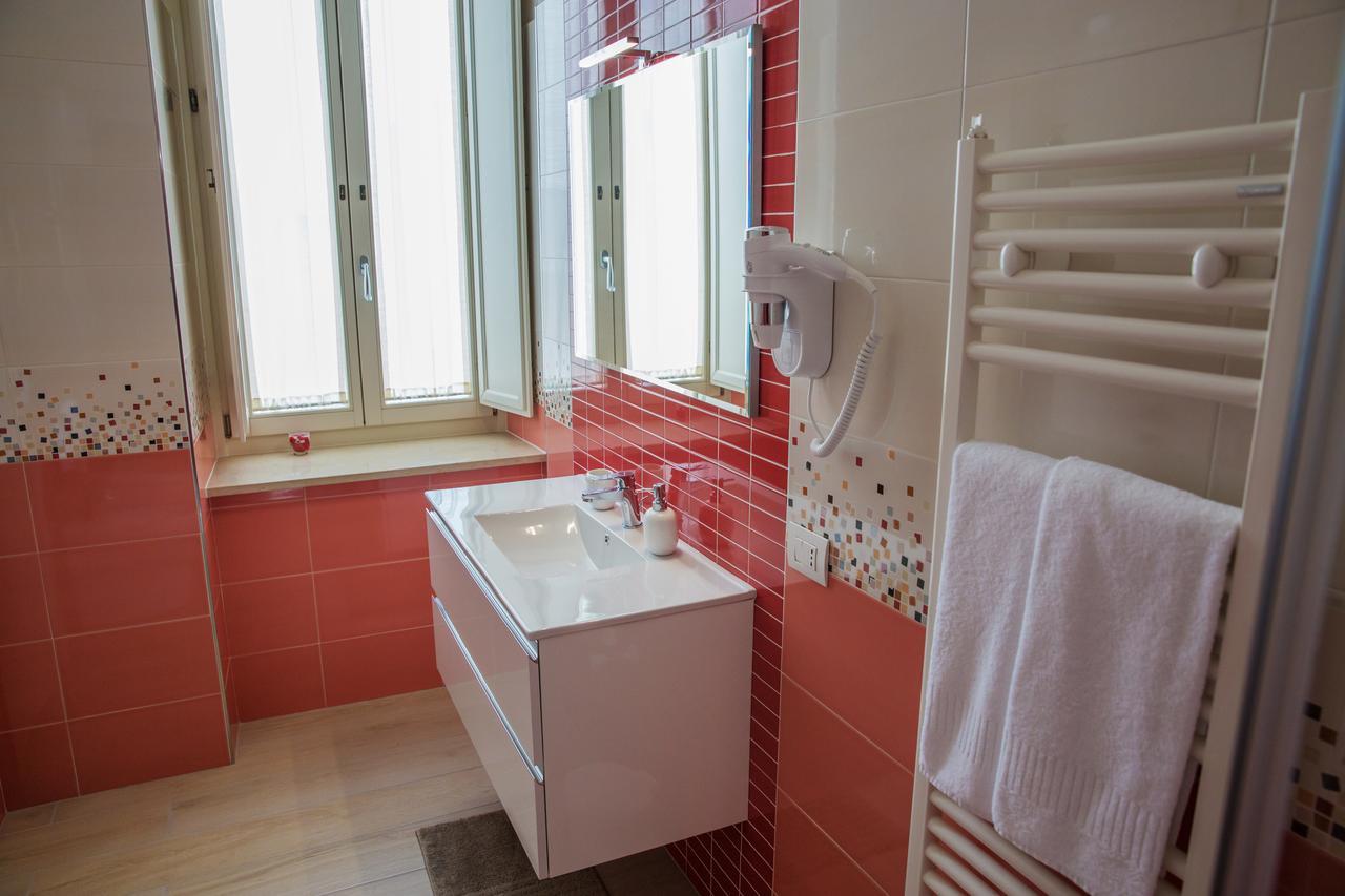 Gleda Rooms Deluxe Pompei Luaran gambar