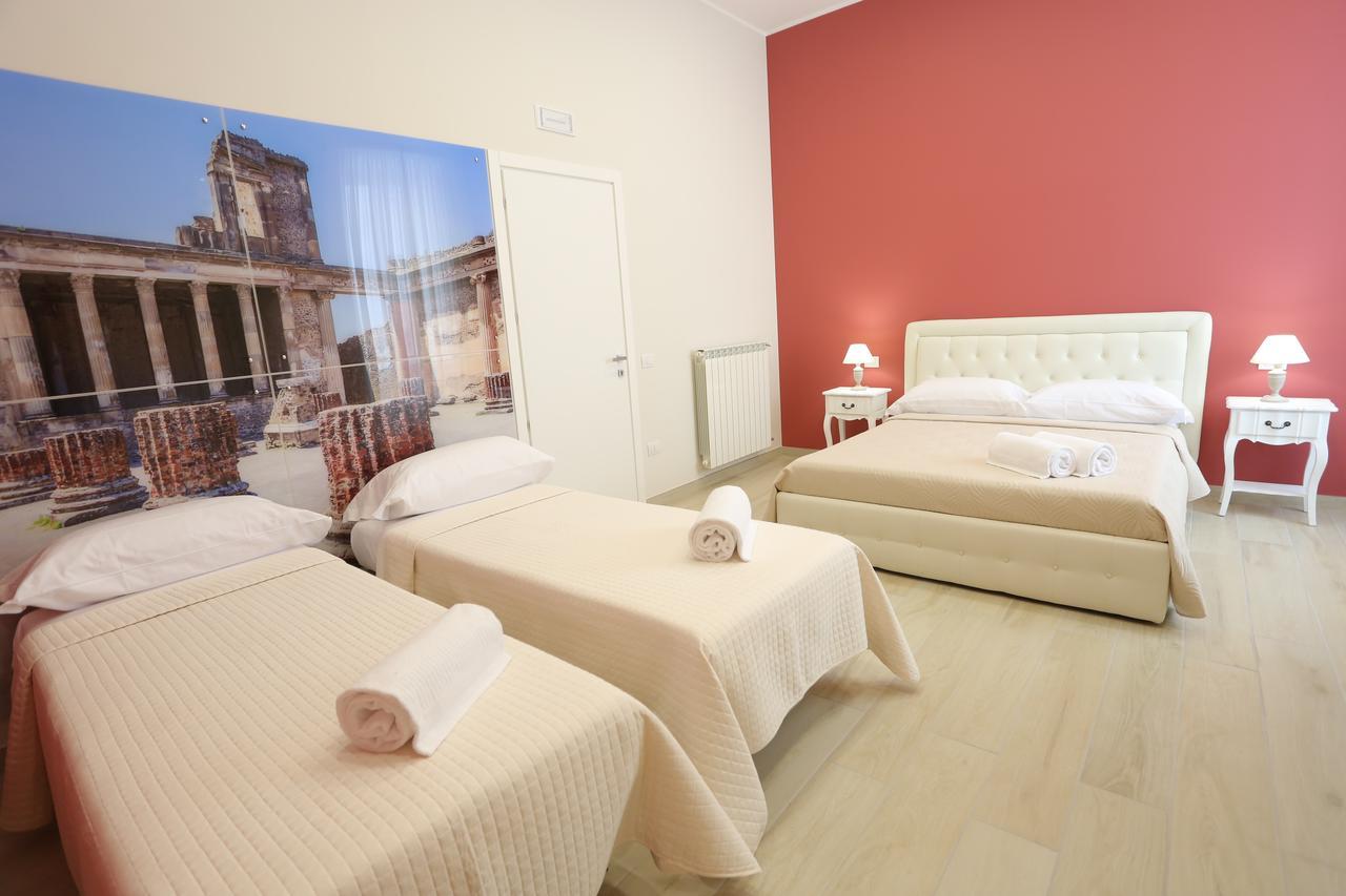 Gleda Rooms Deluxe Pompei Luaran gambar